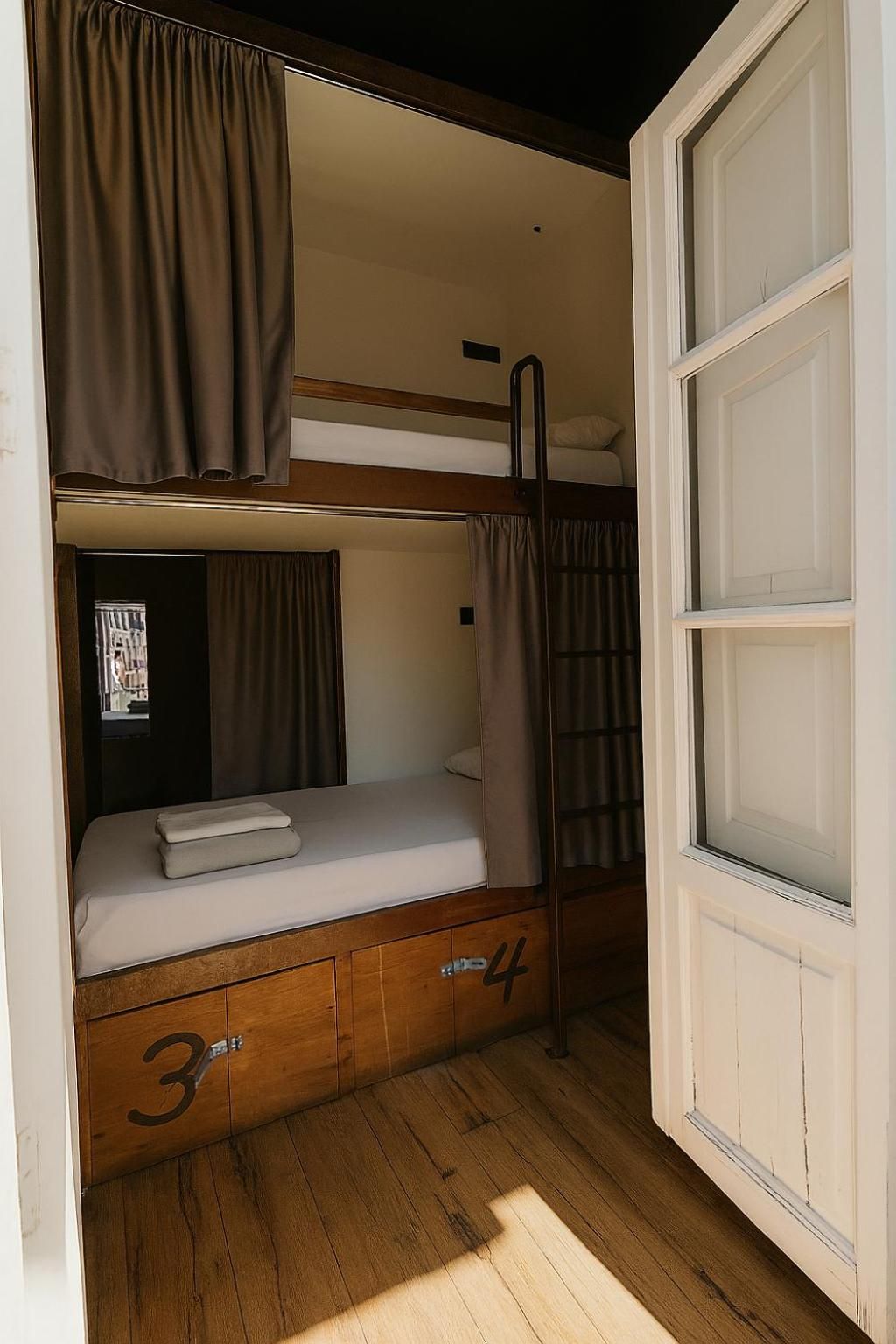 1 Person in 8-Bed Dormitory - Female Only