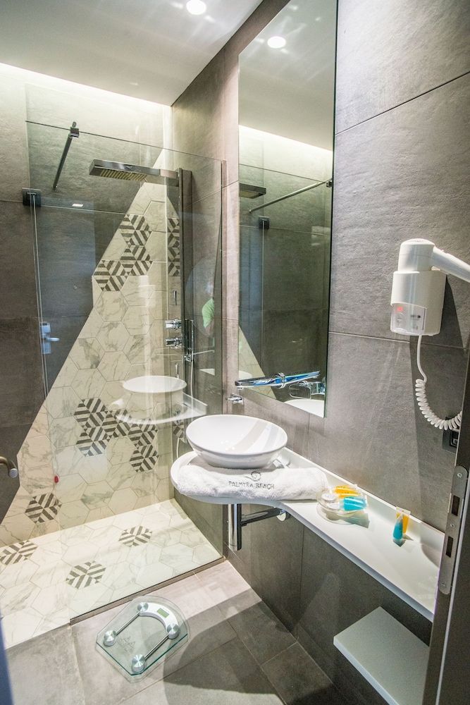 Hotel Palmyra Beach Double Room (Lower Ground Floor) 3