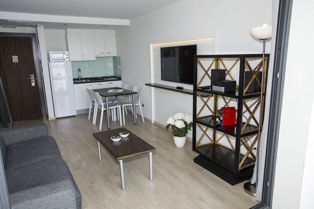 Hotel Playa Oliva Superior Apartment, 1 Bedroom (2 Adults + 2 Children) 3