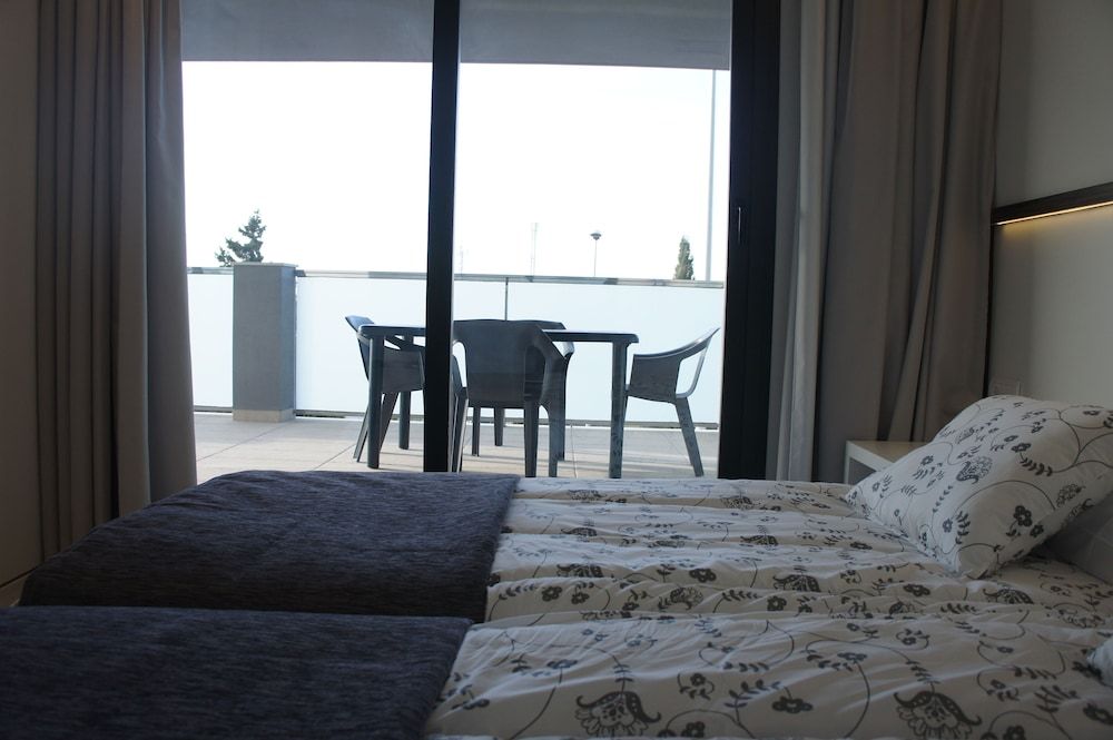 Hotel Playa Oliva Apartment (2 Adults + 2 Children)