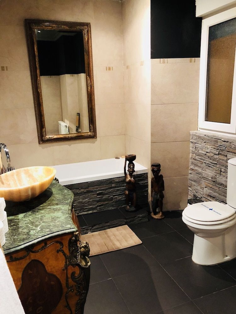 Deluxe Apartment, 2 Bedrooms, Kitchen, Corner