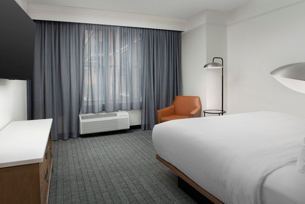 Suite, 1 Bedroom, Balcony