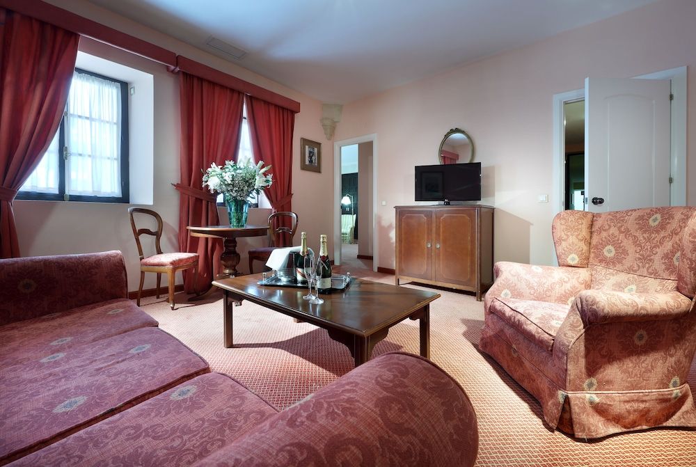 Crisol Monasterio de San Miguel Superior Double Room 4