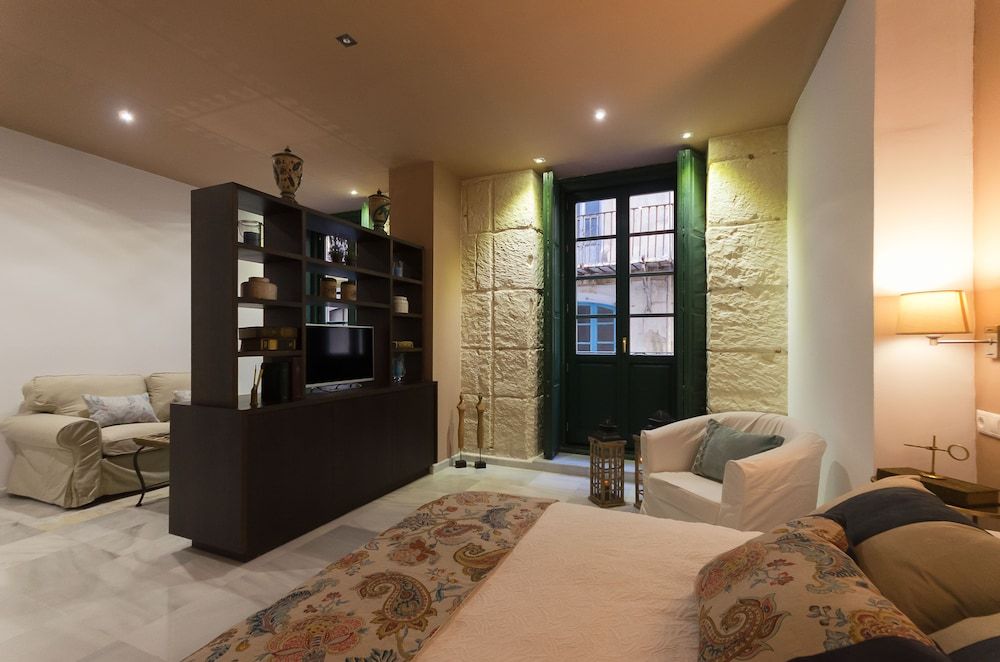 Luces de Catedral Deluxe Studio, Private Bathroom 24