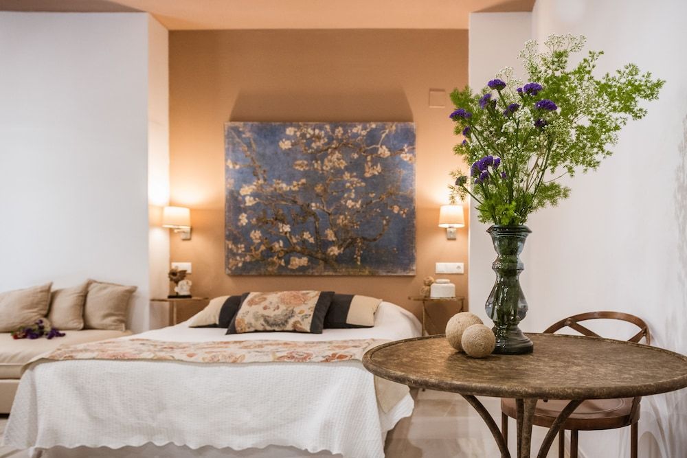 Luces de Catedral Deluxe Studio, Private Bathroom 11