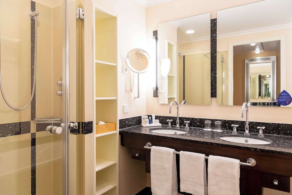 Van der Valk Palace Hotel Noordwijk Junior Room 2