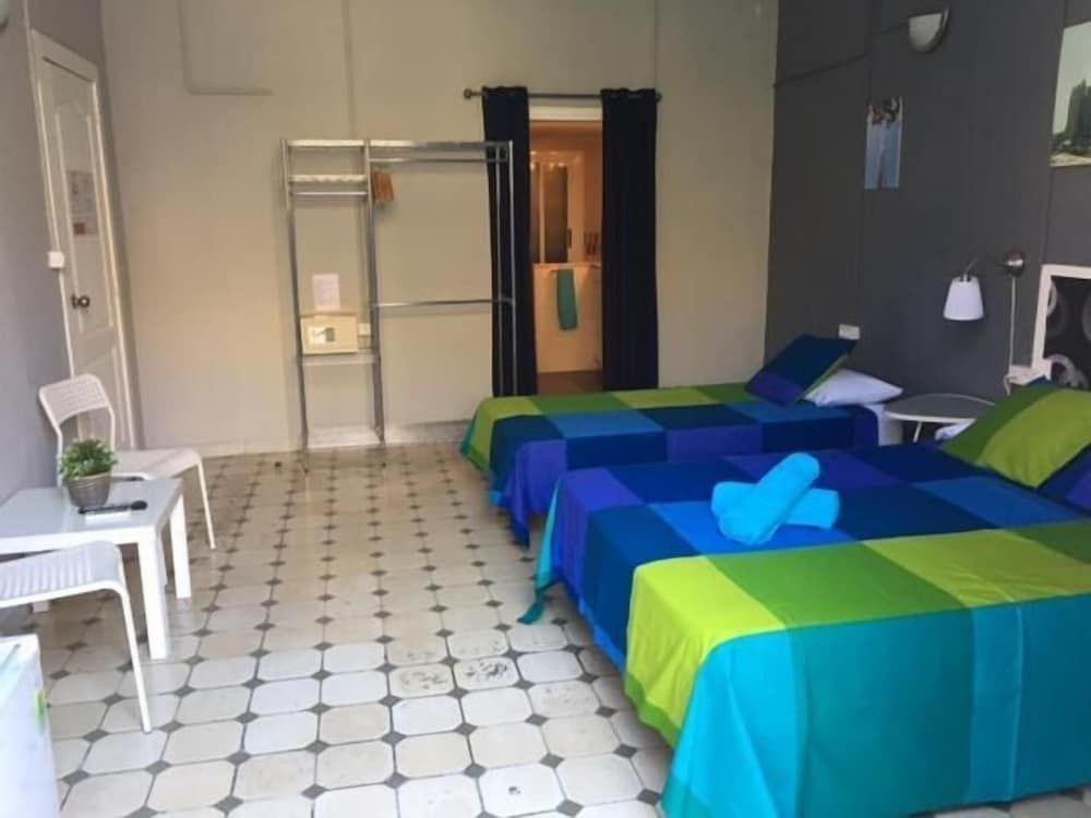 undefined Hostel Friends Barcelona 10