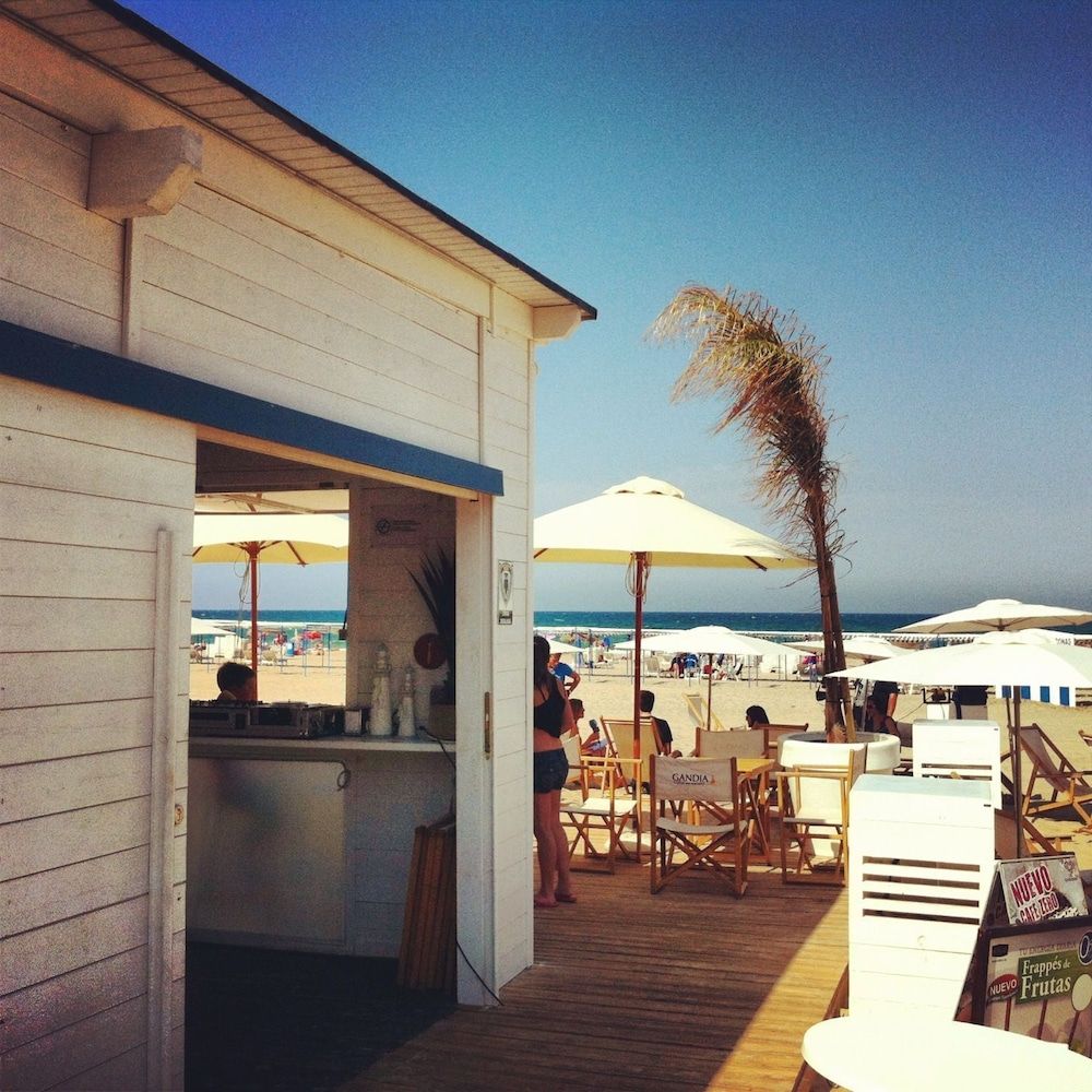 Beach Bar