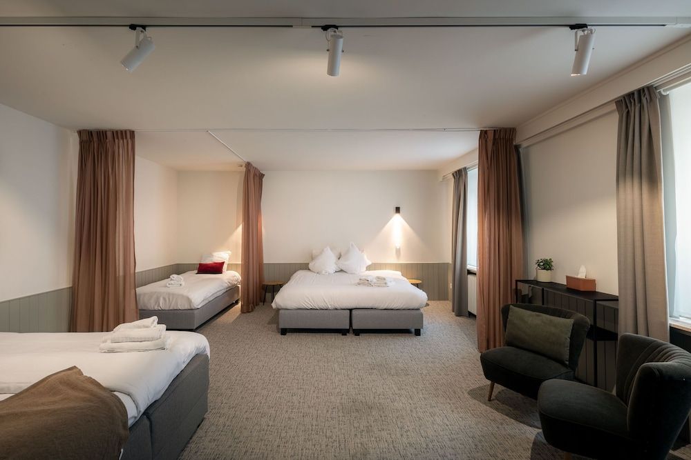 undefined Hotel Augustyn 8
