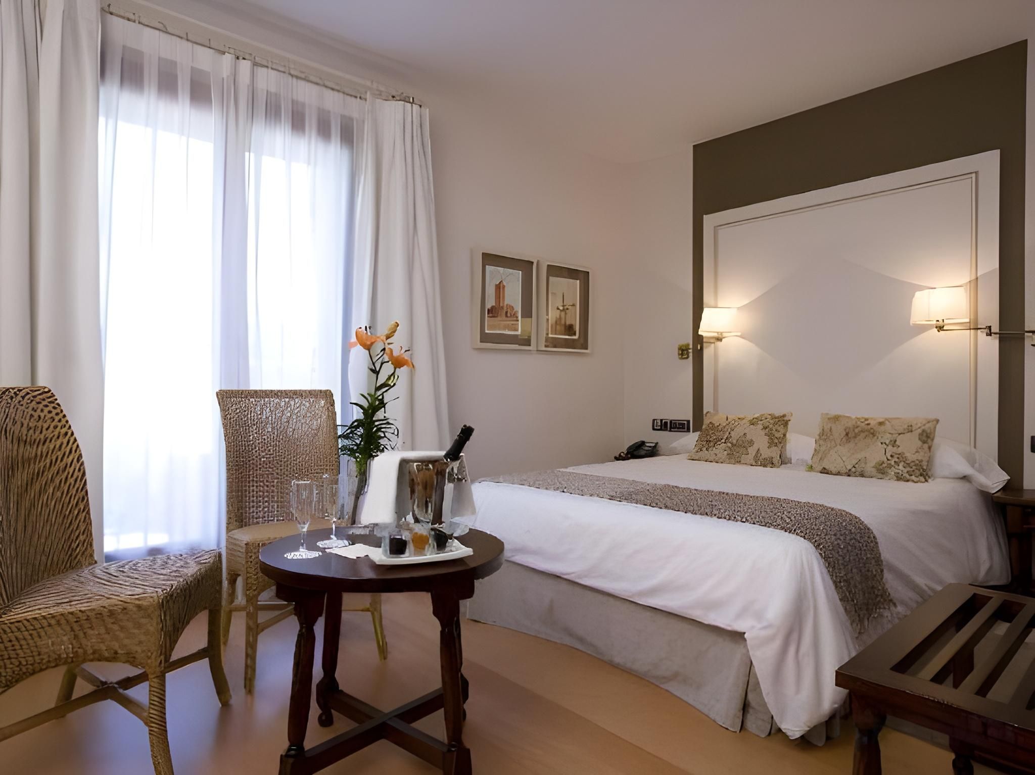 Standard Double Room - Non-Smoking