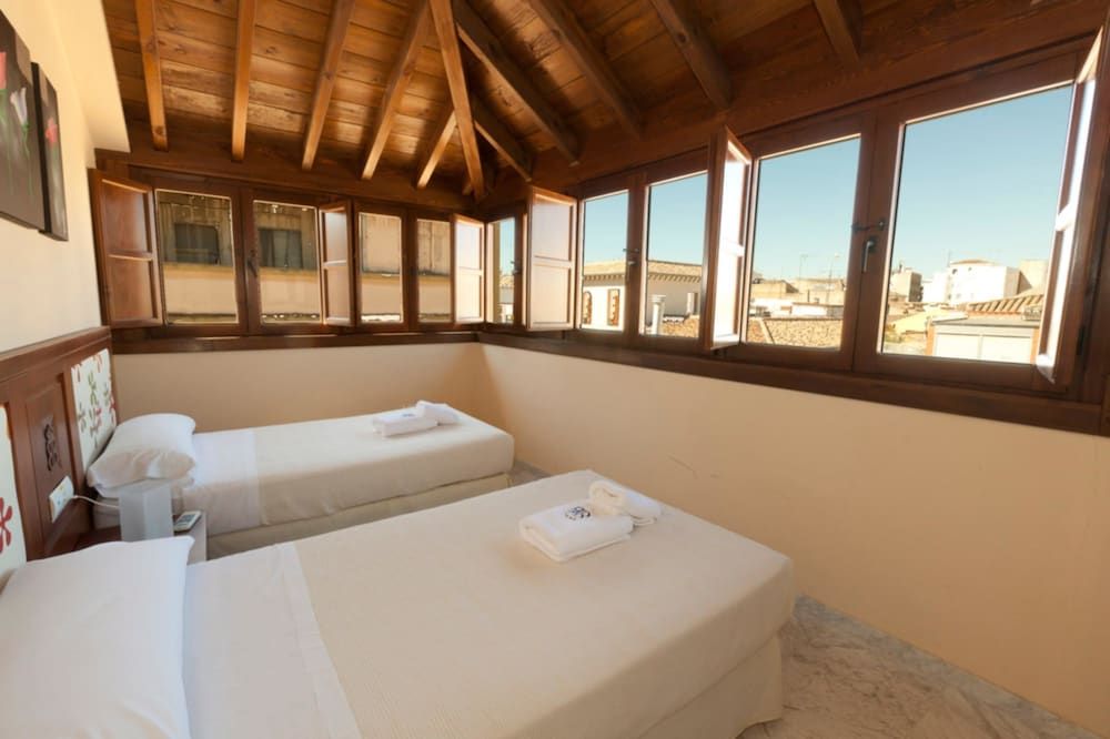Duplex, 2 Bedrooms (6 people)