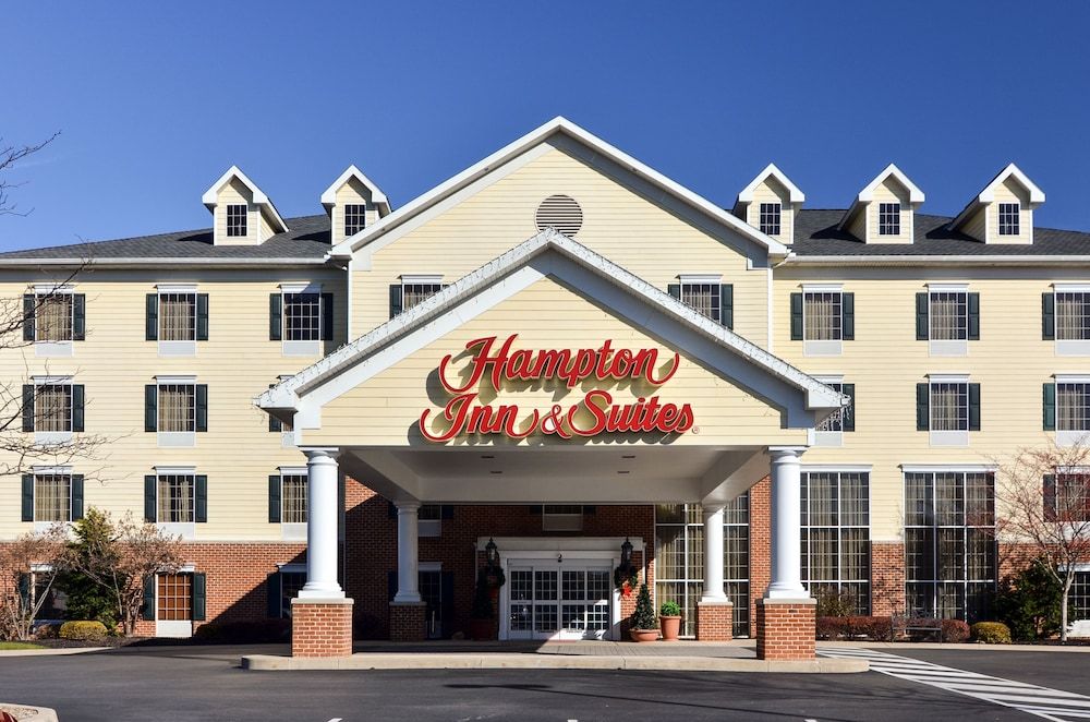 undefined Hampton Inn & Suites State College at Williamsburg Square 7