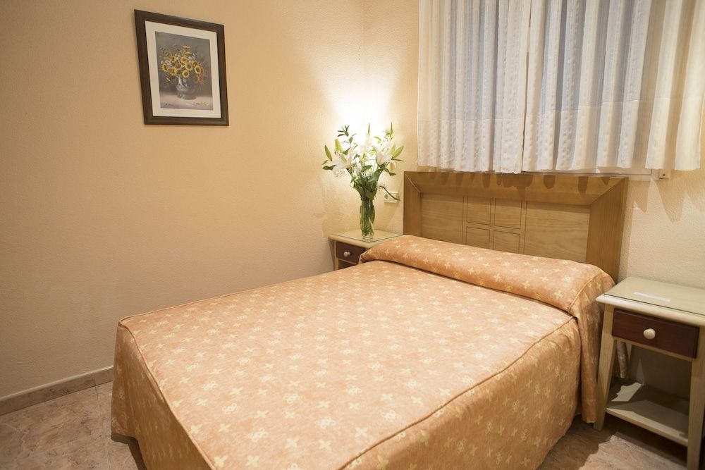 undefined Hostal Bianco 3