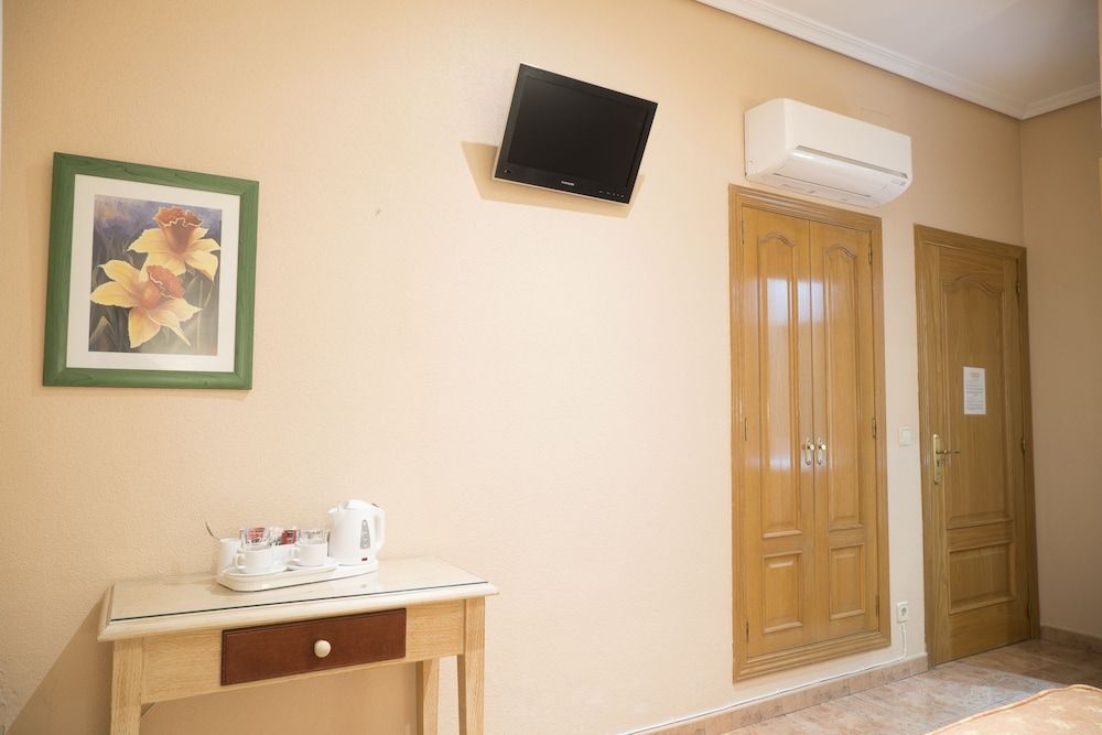 Hostal Bianco Double Room 6