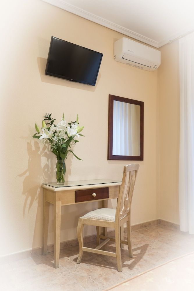 Hostal Bianco Double Room 5