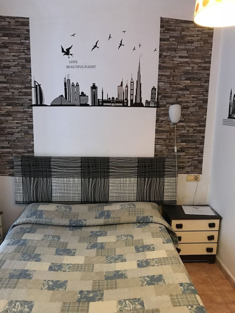 undefined Hostal Becerrea 6