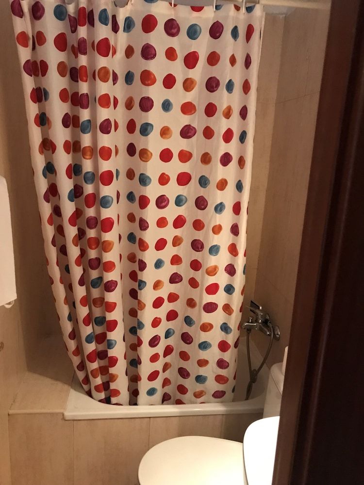 undefined Hostal Becerrea 10