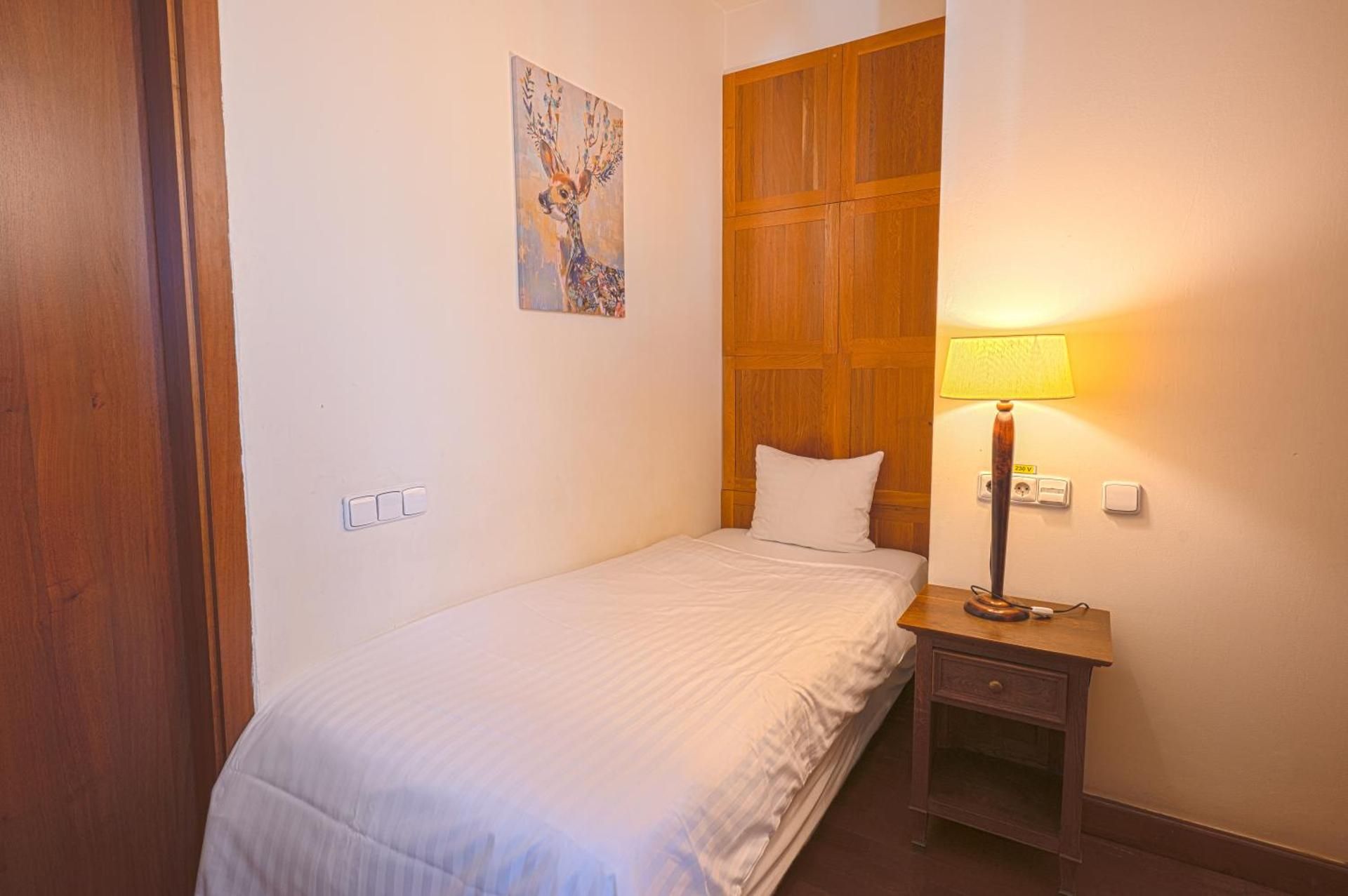 undefined Rembrandt Hotel 4