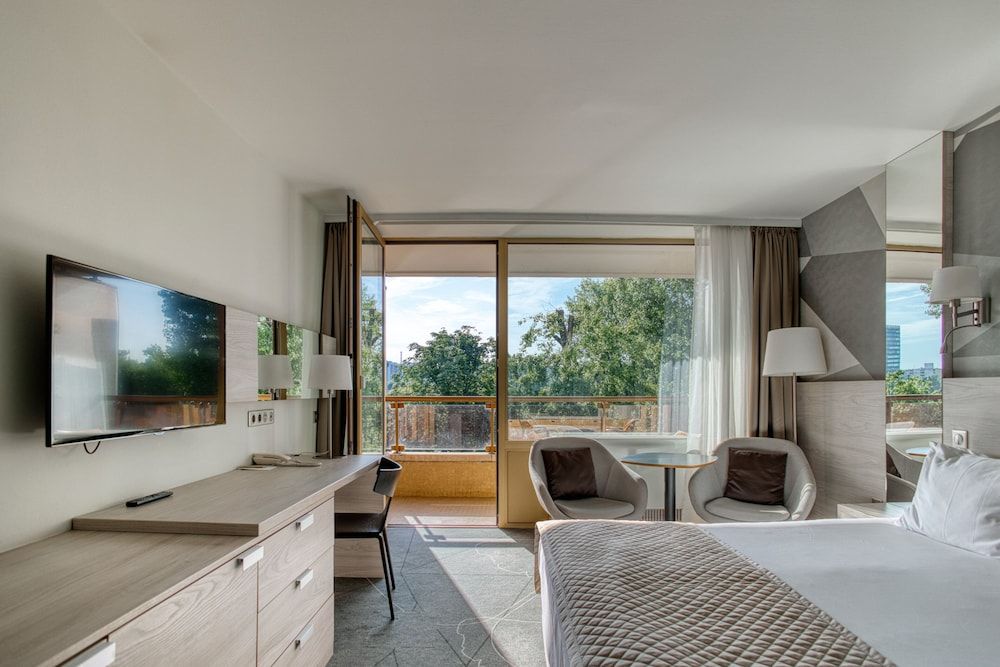 undefined Ensana Thermal Margaret Island 4