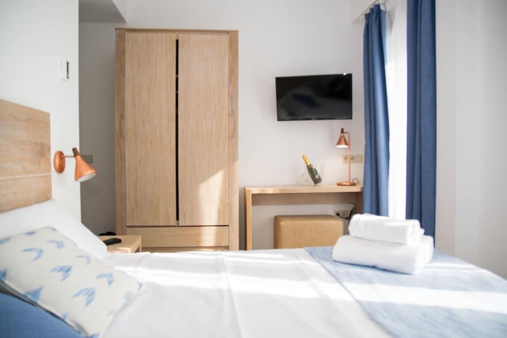 Petit Hotel Sant Miquel - Adults Only Standard Double or Twin Room 3