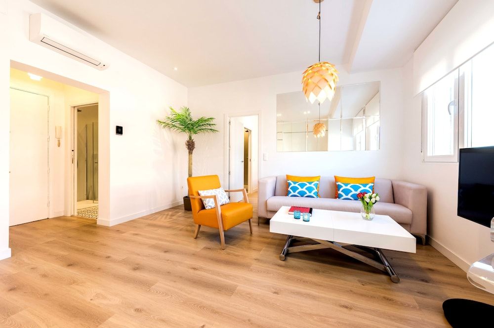 El Viso Smart II Deluxe Apartment, 3 Bedrooms, Accessible, Kitchen 17