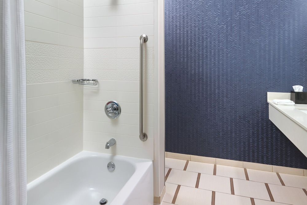 Room, 2 Double Beds (Mobility/Hearing Accessible, Tub)