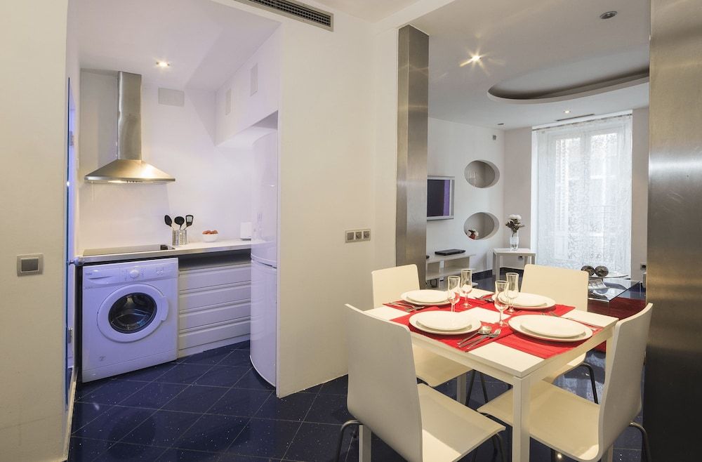 Alaia Holidays Apartments & Suite Caballero de Gracia Standard Apartment, 1 Bedroom 6
