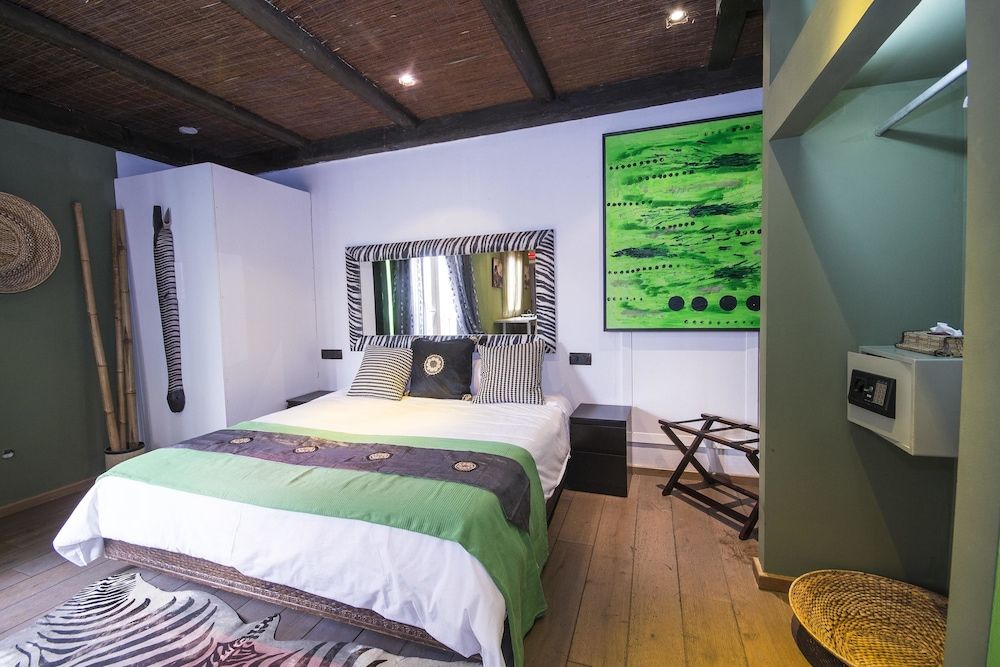 Alaia Holidays Apartments & Suite Caballero de Gracia Standard Apartment, 1 Bedroom 4