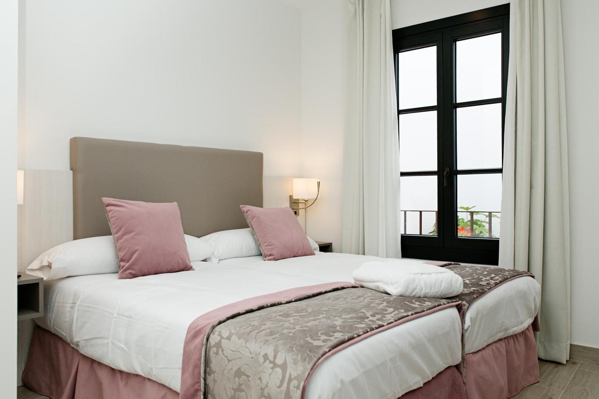 Suites La Posada De Pilar Two-Bedroom Apartment