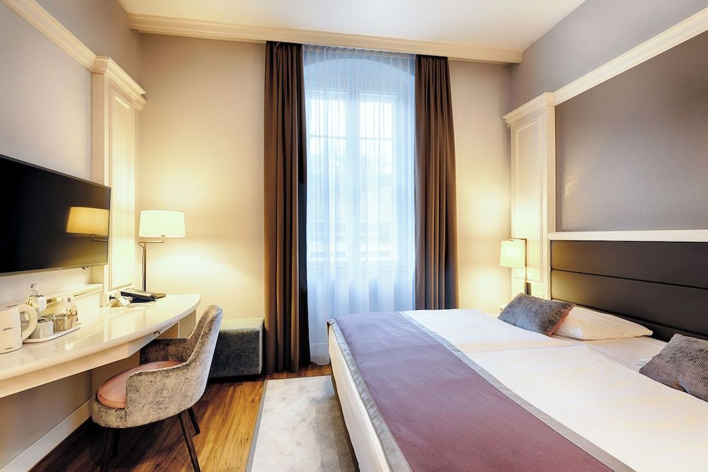 Welcome Hotel Residenzschloss Bamberg Superior Double Room (Plus) 4