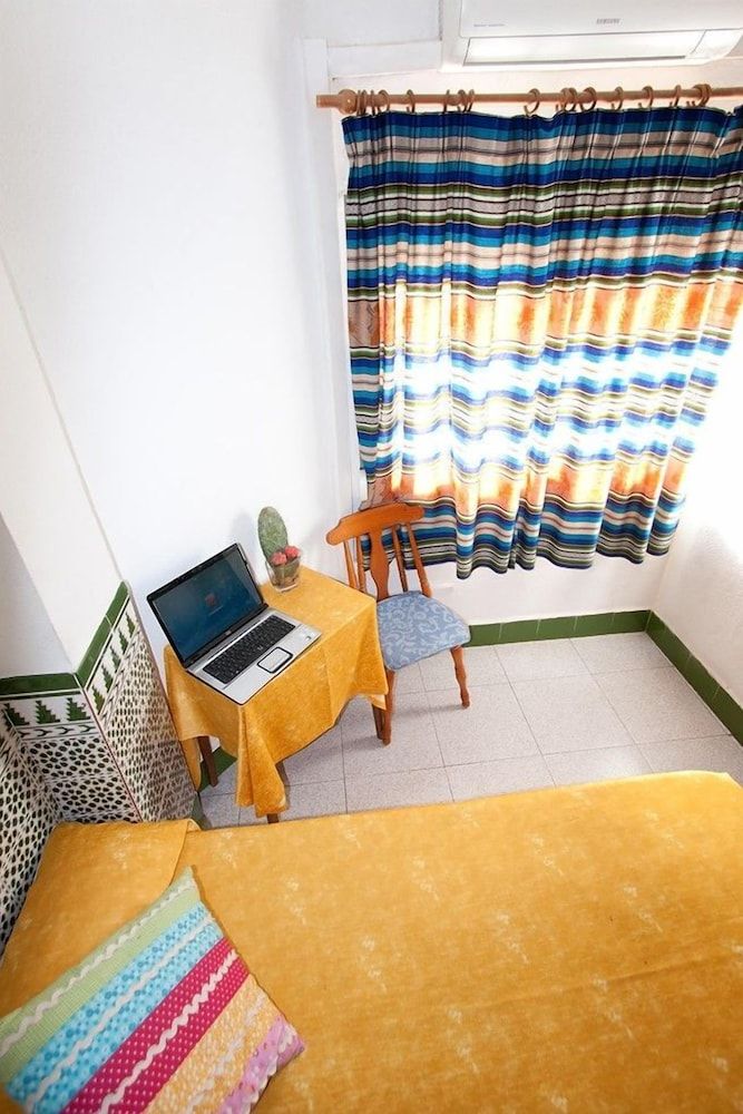Hostal Estación Almeria Double Room, 1 Double Bed 7