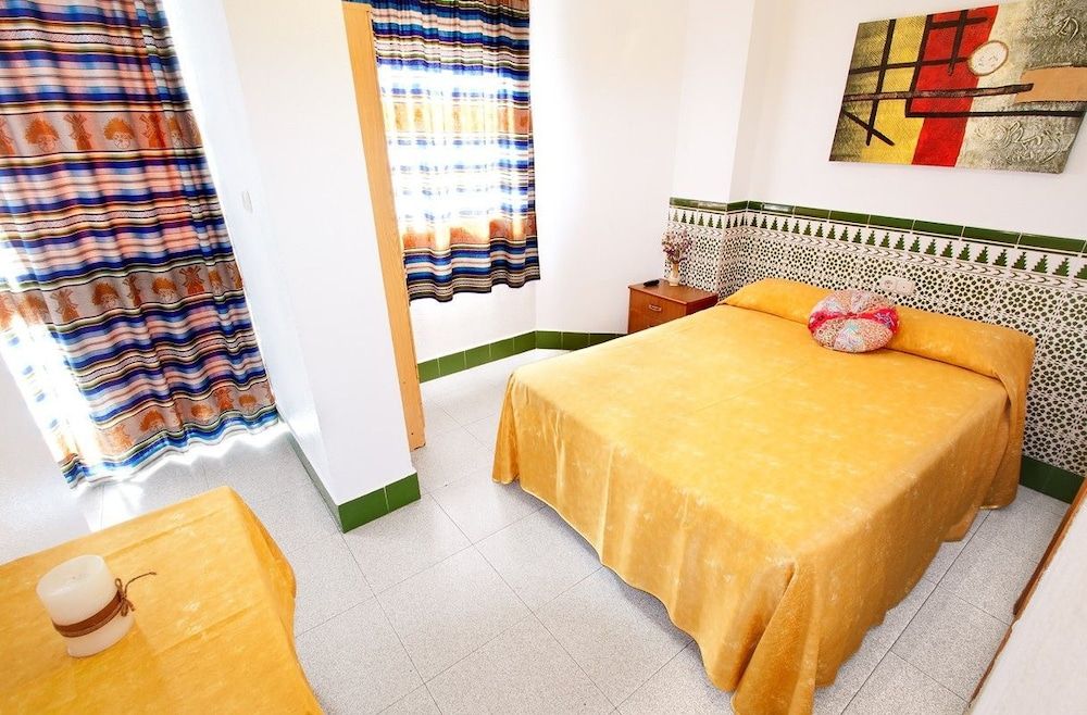 Hostal Estación Almeria Double Room, 1 Double Bed 3