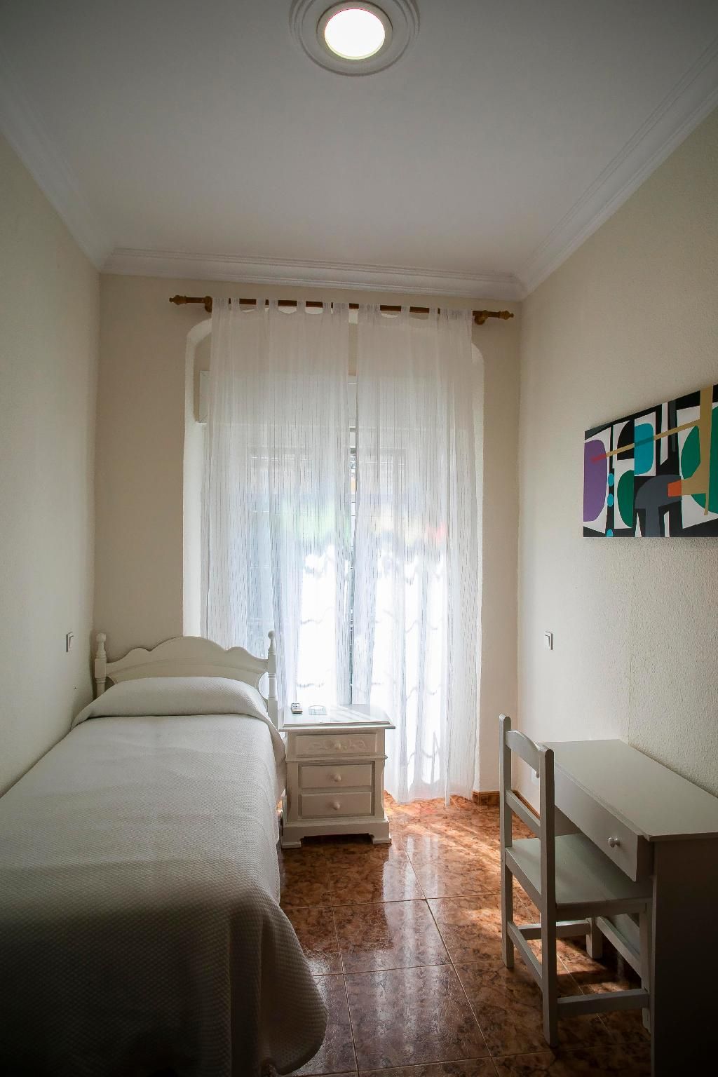 Single Room with Shared Bathroom