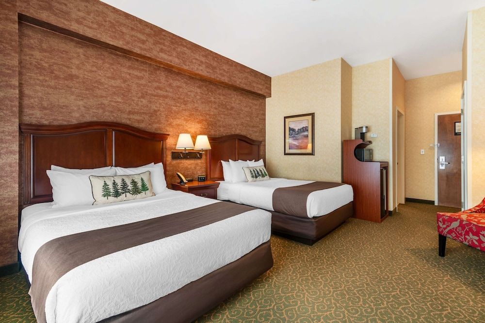 Deluxe Room, 2 Queen Beds, Non Smoking