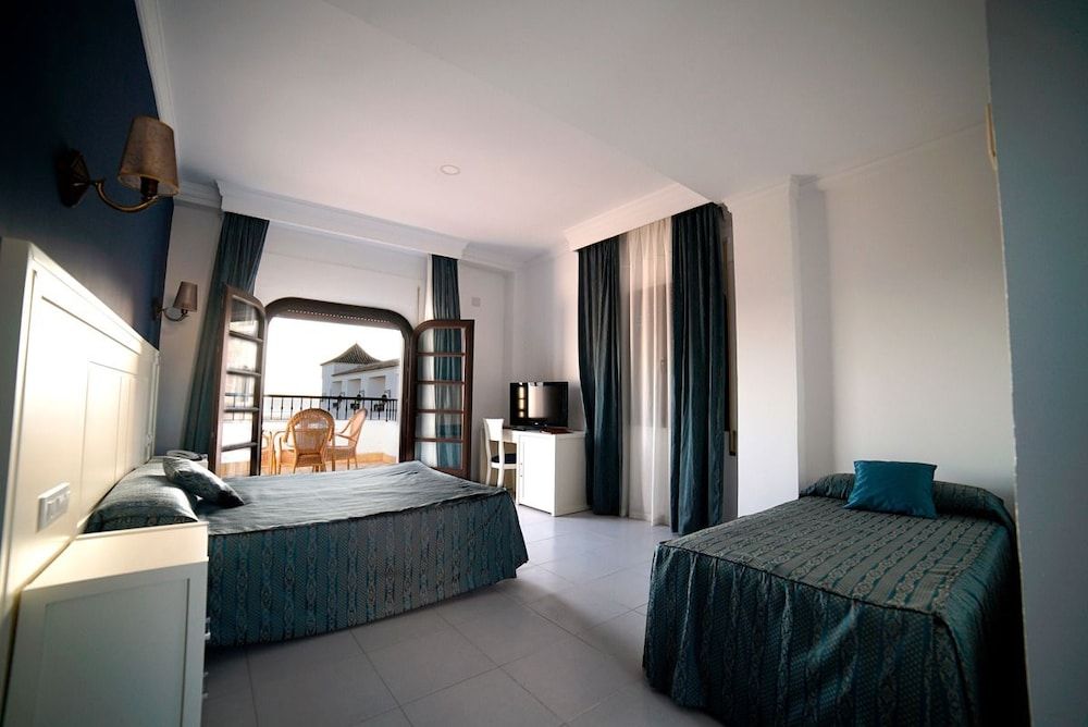 Double Room+Extra bed, Balcony