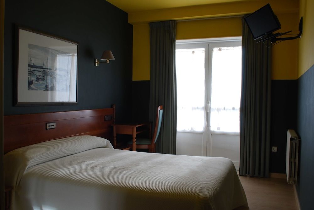 Hotel San Jacobo Double or Twin Room 5