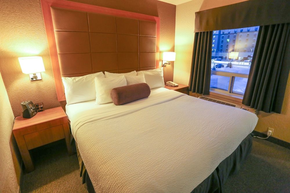 Suite, 1 King Bed