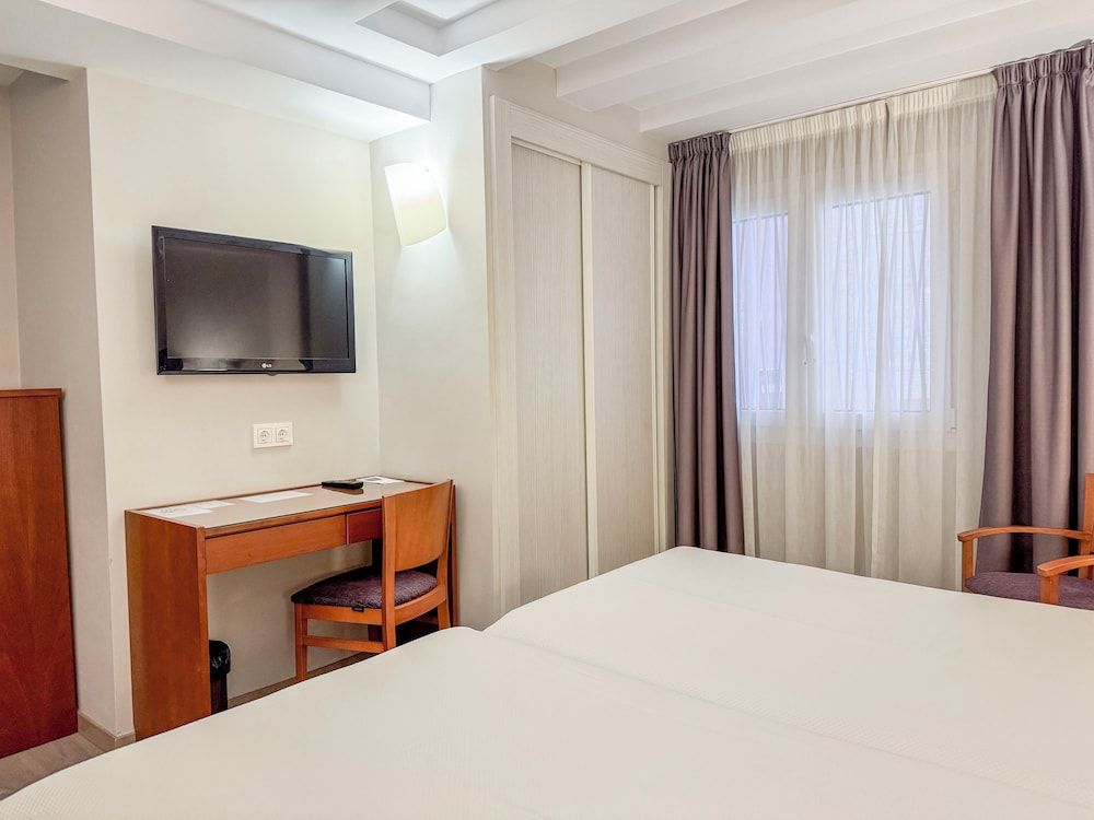 Torreluz Centro Hotel Double Room 7