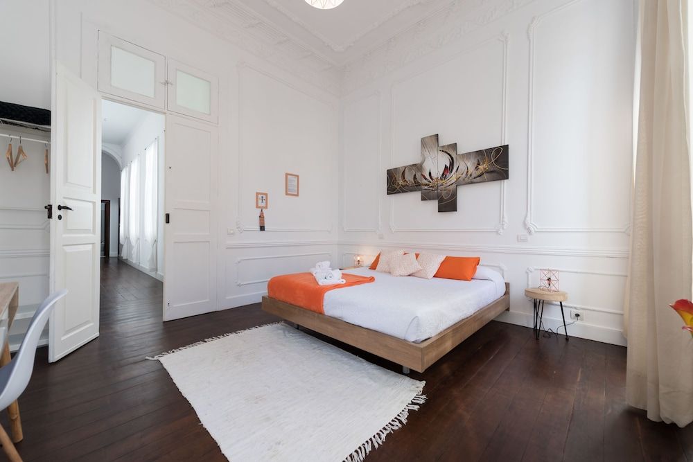 Exclusive Double Room, Private Bathroom, City View (External Bath)