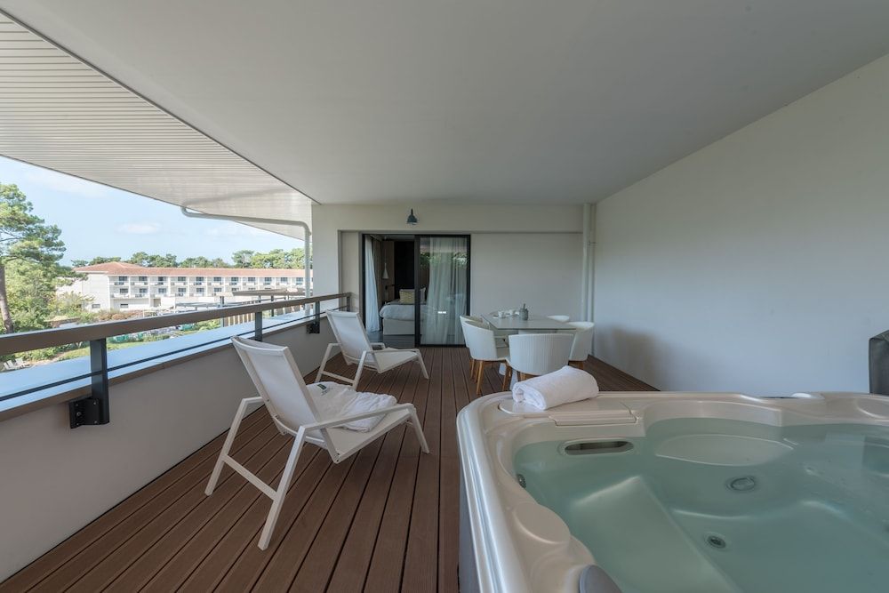 Hôtel & Spa - Thalazur Arcachon Deluxe Suite, Hot Tub 7