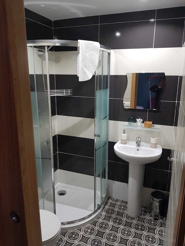 Double Room (Interior)