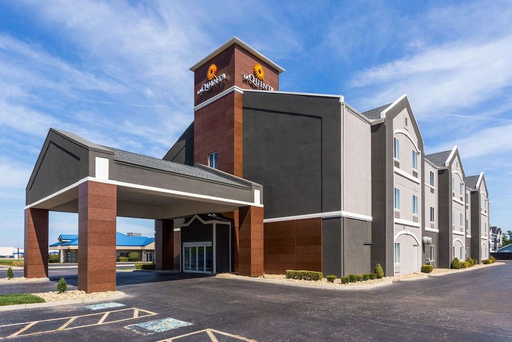 undefined La Quinta Inn & Suites by Wyndham Columbus West - Hilliard 6