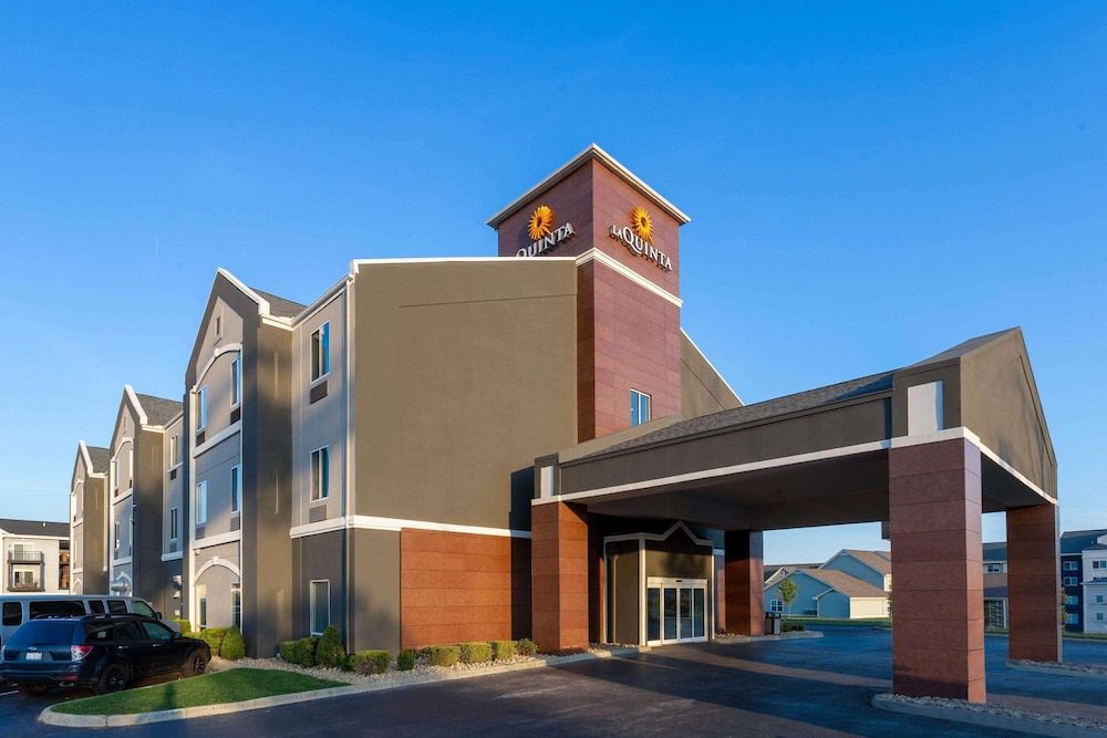 undefined La Quinta Inn & Suites by Wyndham Columbus West - Hilliard 7