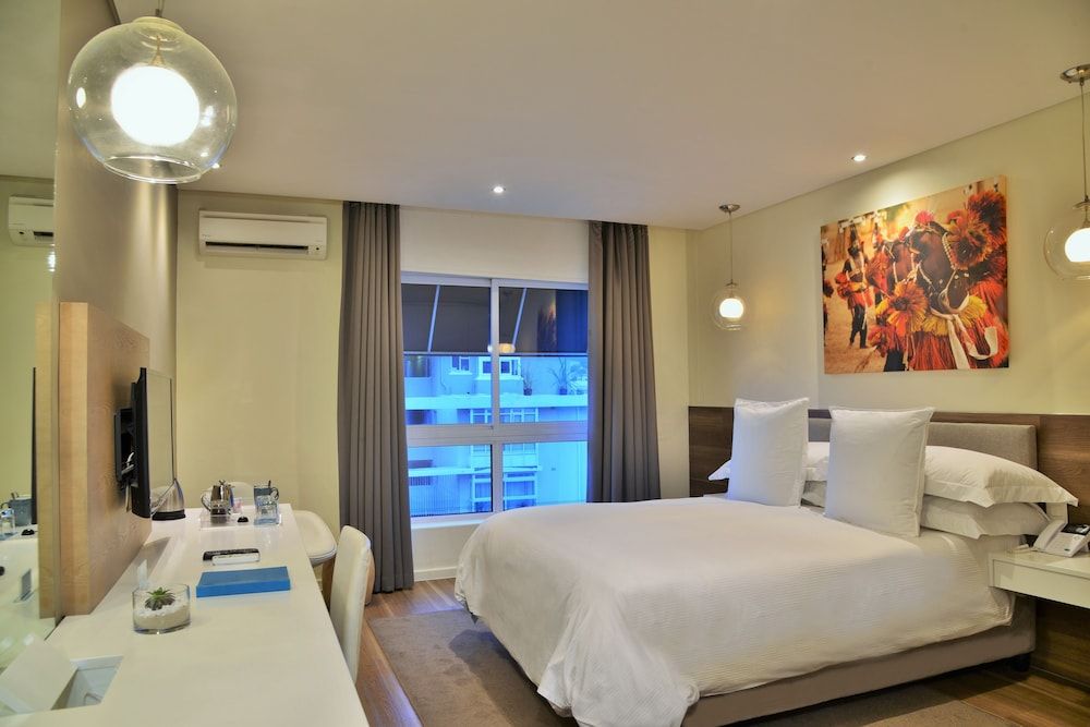 undefined The Cape Milner 4