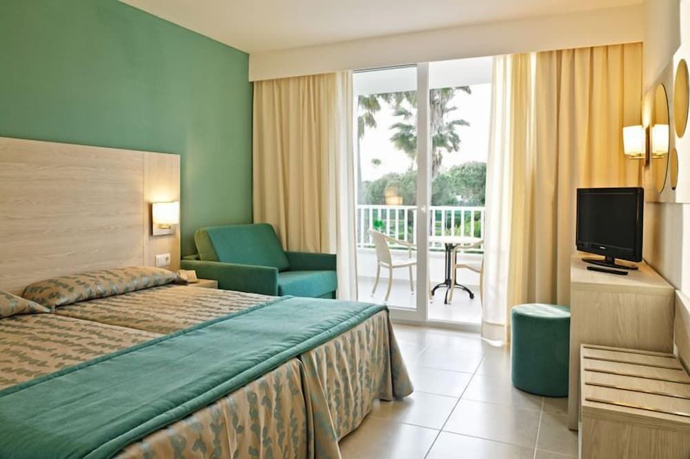 Double Room, Balcony