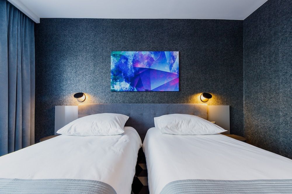 Premium Double or Twin Room (Air Conditioning)