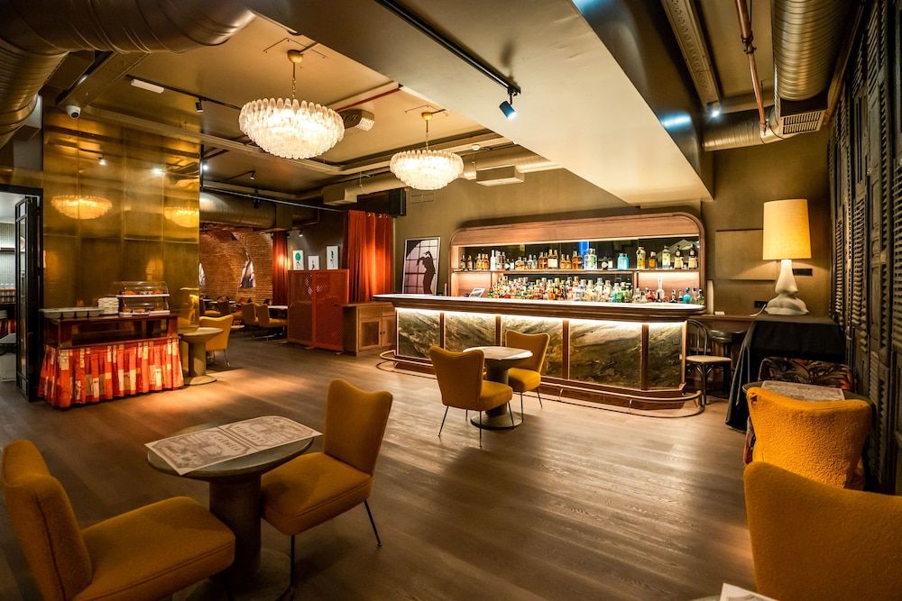 undefined Hotel Victoria 4 10