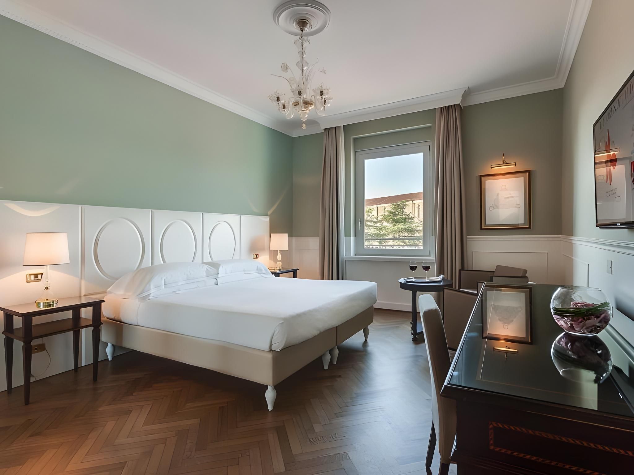 Superior Triple Room with View