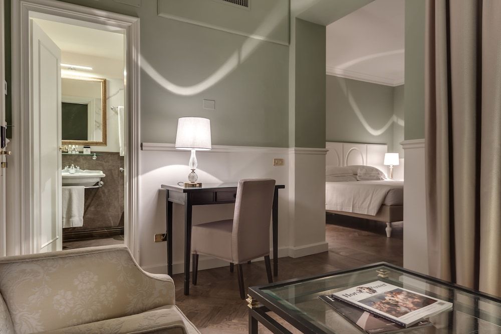 Plaza Hotel Lucchesi Premium Double Room 7