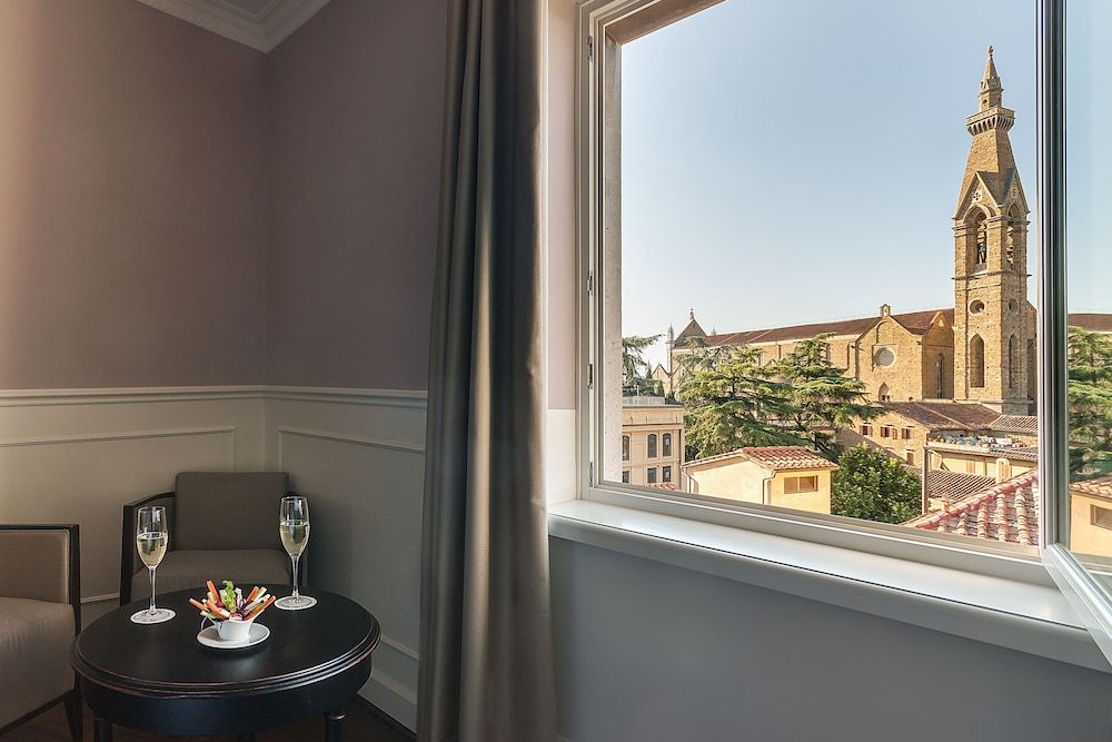 undefined Plaza Hotel Lucchesi 10